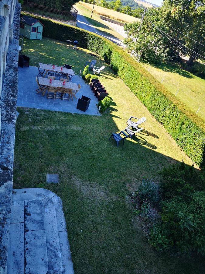 Grand gîte Carrière l'Evêque 9 chambres 15 personnes Septmonts Esterno foto