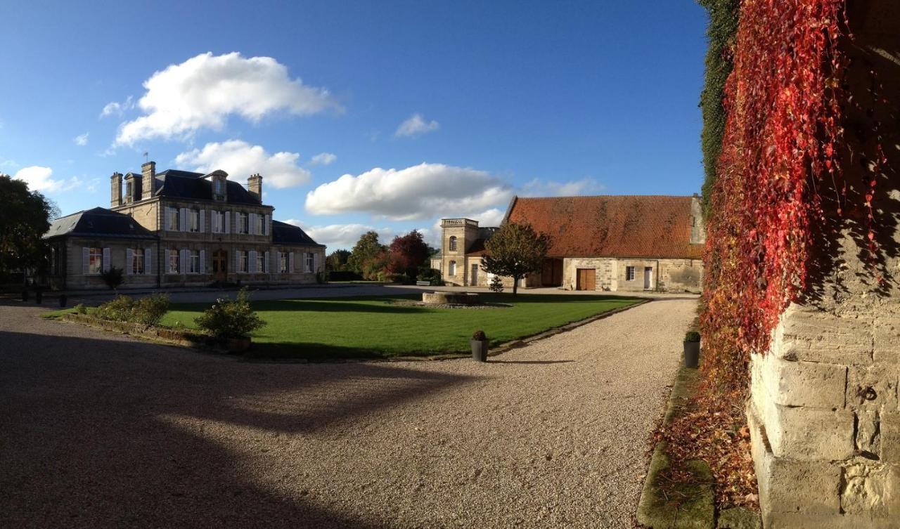 Grand gîte Carrière l'Evêque 9 chambres 15 personnes Septmonts Esterno foto