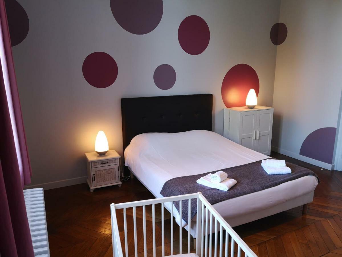 Grand gîte Carrière l'Evêque 9 chambres 15 personnes Septmonts Esterno foto